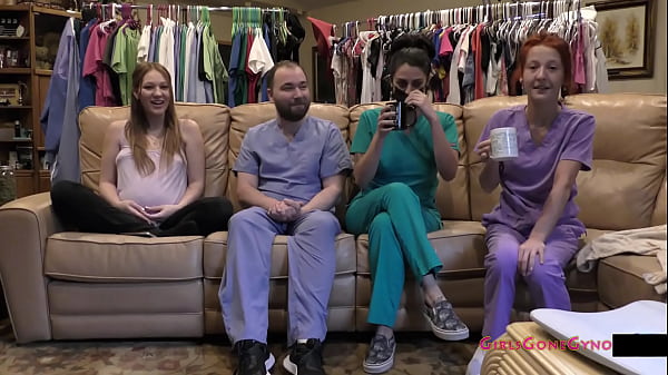 Pregnant Ledi & Doctor